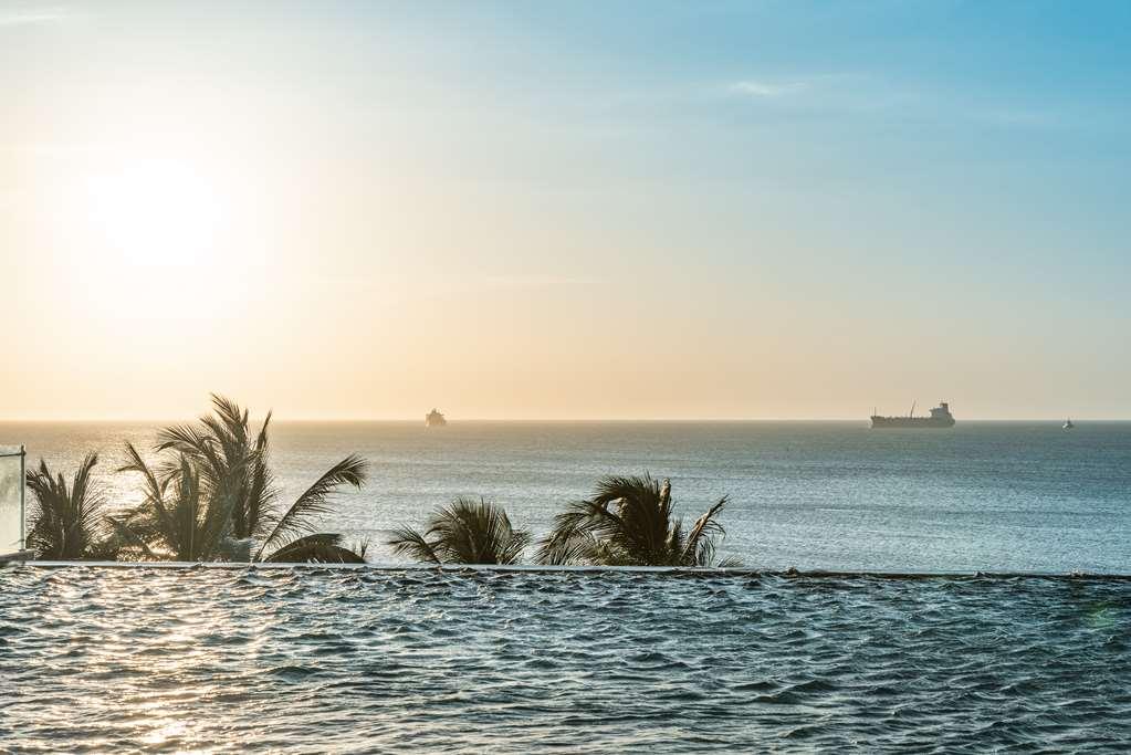 Hotel Hilton Santa Marta Servizi foto